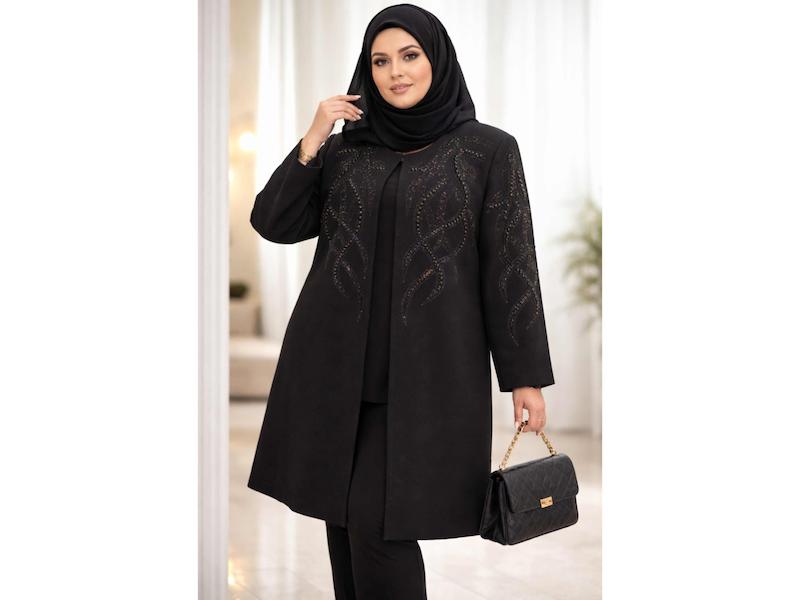 مانتو کتی کرپ مشکی کار شده سایز ۵۴تا۶۴