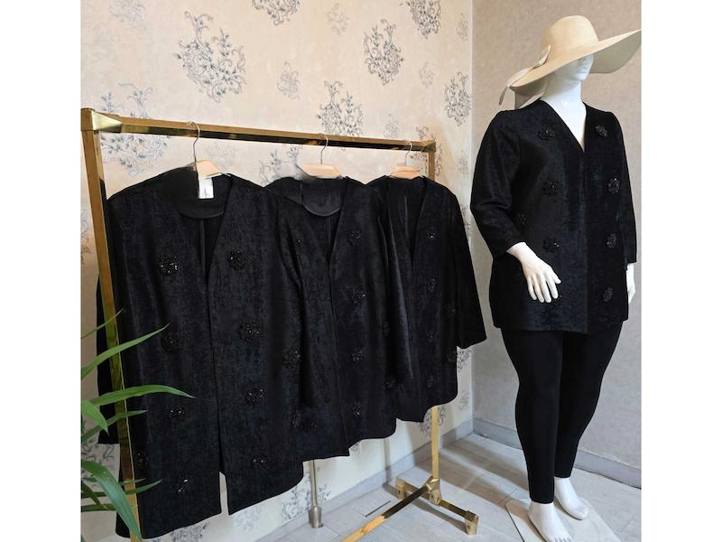 مانتو کت مخمل ۱۲ گل /سایز،بزرگ/بیگ سایز/اصفهان/قواره دار/اورسایز/۵۰تا۶۴