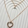 گردنبند دولاین با آویز قلب سیه‌قلم و نگین تک‌سنگ – مدل «قلب وینتیج»