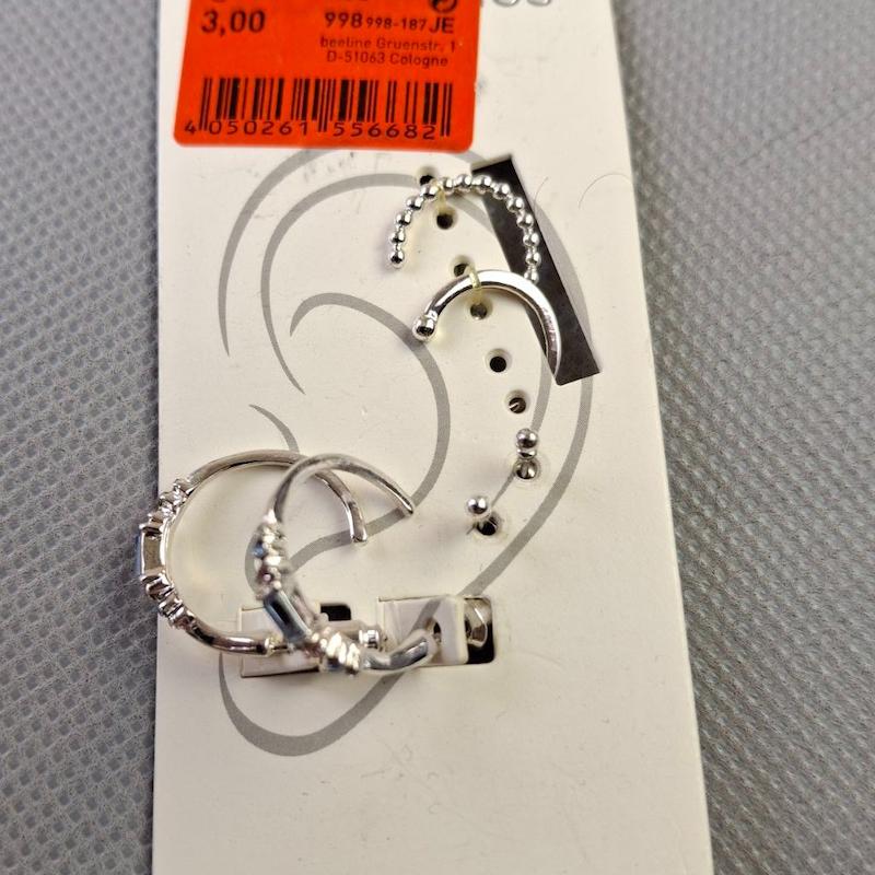 ست چندجفت گوشواره نقره‌ای – حلقه‌ای نگین‌دار، ساده و میخی (مدل مینیمال و ترند 2025)