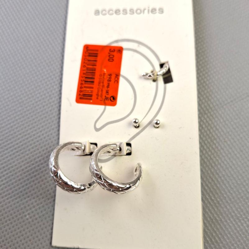 ست گوشواره نقره‌ای حلقه‌ای طرح بافت برجسته – شیک، مدرن و مناسب استایل روزانه