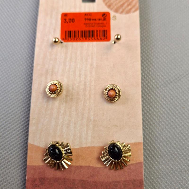 ست سه‌جفت گوشواره طلایی طرح خورشیدی – نگین مشکی و مرجانی، شیک و ترند 2025