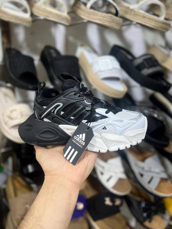 کتونی آدیداس ونتو دیلاکس مردانه و زنانه سایز ۳۷ الی ۴۵ کتانی دیلاکس