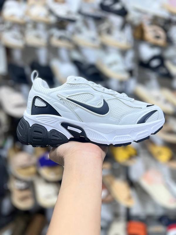 کفش و کتونی نایک v5k زنانه مردانه تولید تبریز مخصوص پیاده روی کفش وی فایو کی سایز ۳۷ الی ۴۴