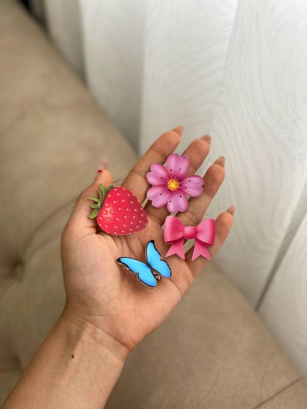 انبری مدل ایموجی