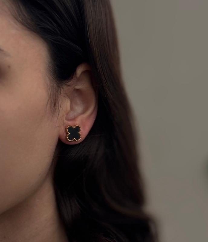 گوشواره ونکلیف