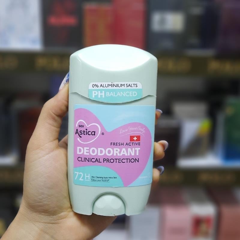استیک دئودورانت بدن زنانه سواستیکا مدل Fresh Active حجم 50 میل