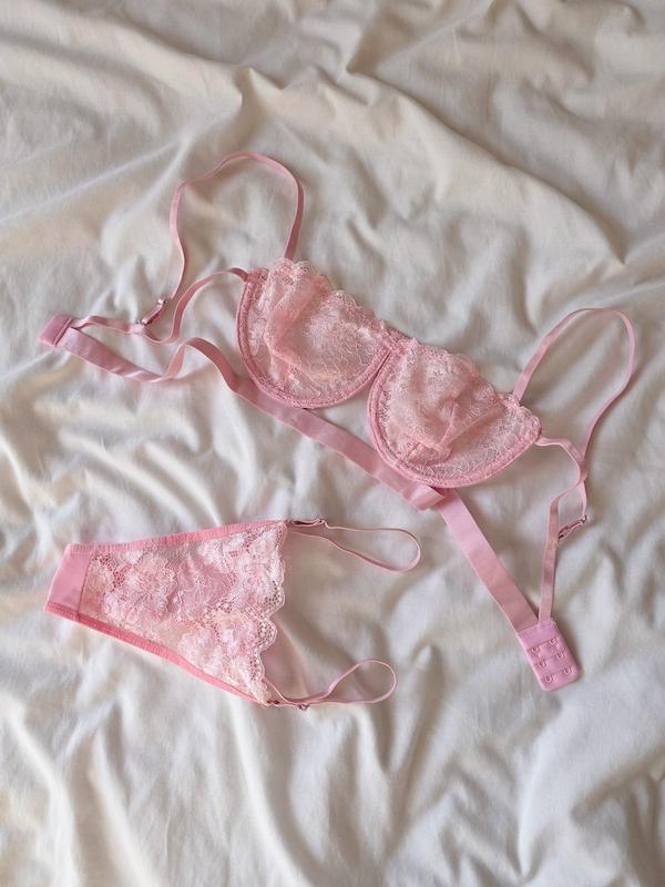 ست زیرکش دار صورتی روشن