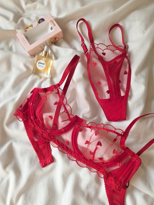 ست سوتین شورت ولنتاین قرمز 