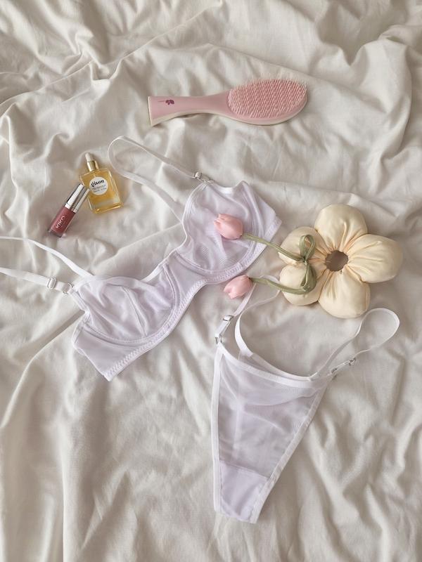 سوتین شورت بیسیک سفید