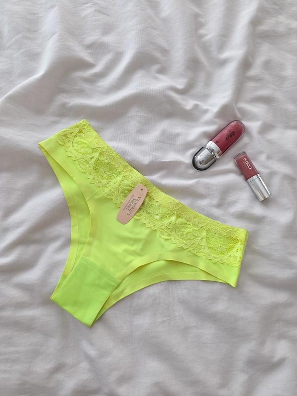 شورت وارداتی Victoria's secret 