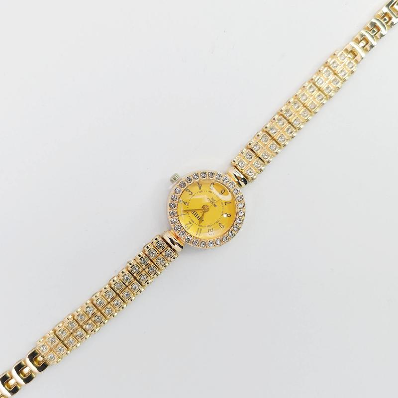 ساعت مچی زنانه مجلسی EHHE نگین دار با موتور کوارتز کد 1176