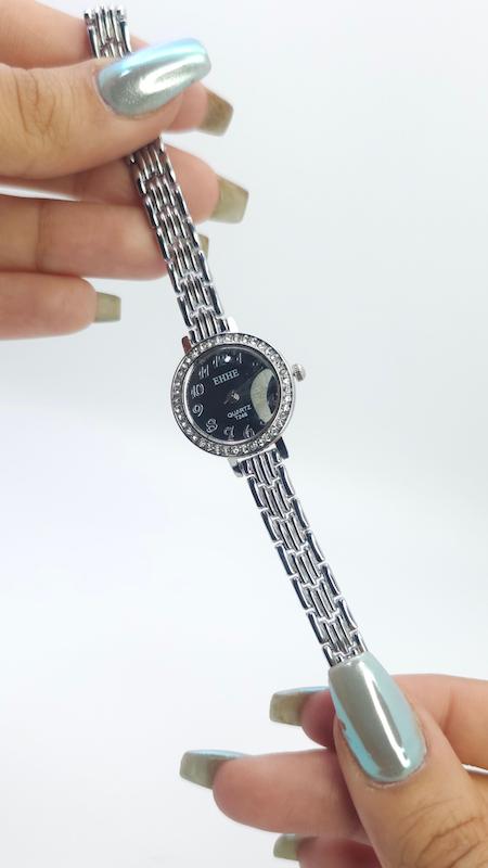 ساعت مچی زنانه مجلسی EHHE نگین دار با موتور کوارتز کد 1215