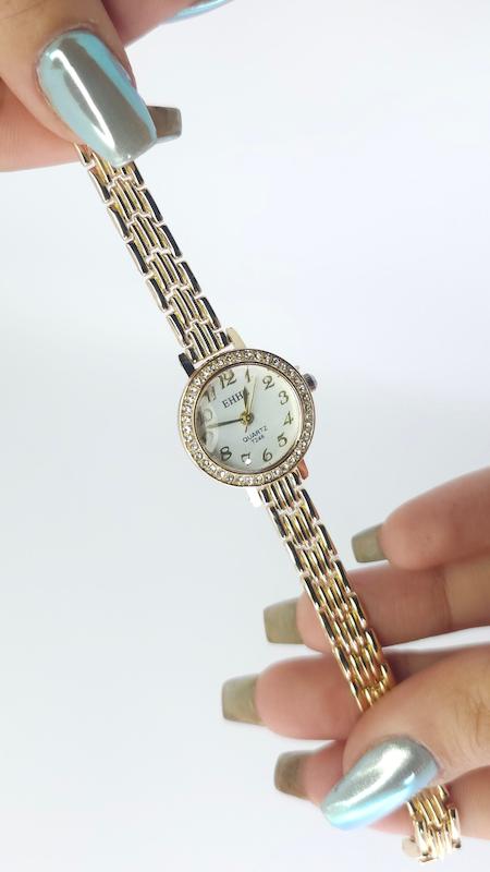 ساعت مچی زنانه مجلسی EHHE نگین دار با موتور کوارتز کد 1216