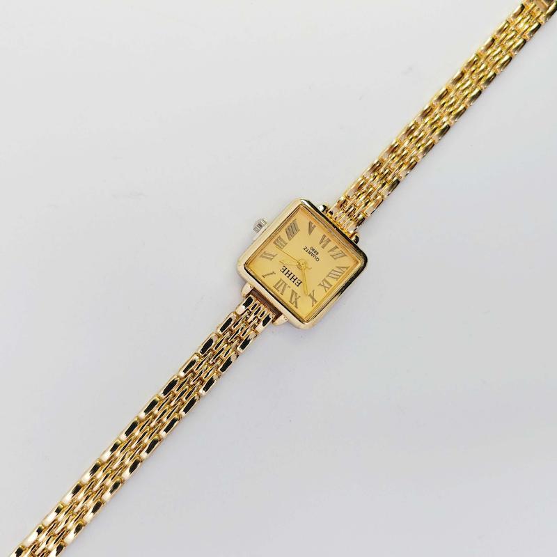 ساعت مچی زنانه مجلسی EHHE نگین دار با موتور کوارتز کد 1229