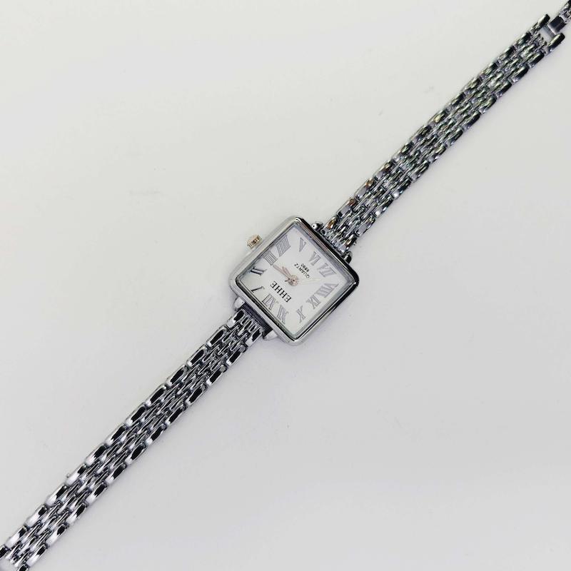 ساعت مچی زنانه مجلسی EHHE نگین دار با موتور کوارتز کد 1230