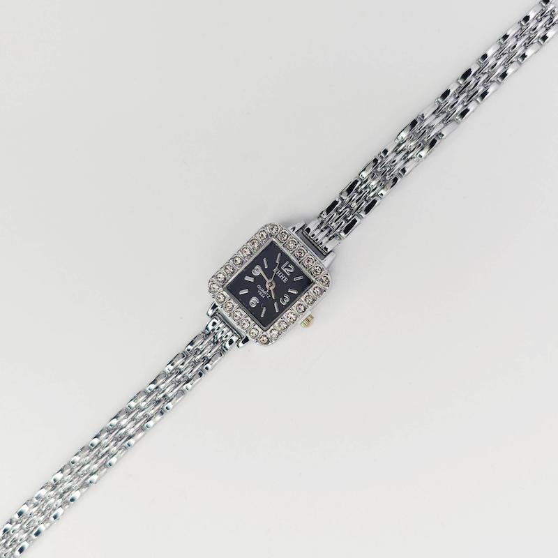 ساعت مچی زنانه مجلسی EHHE نگین دار با موتور کوارتز کد 1296