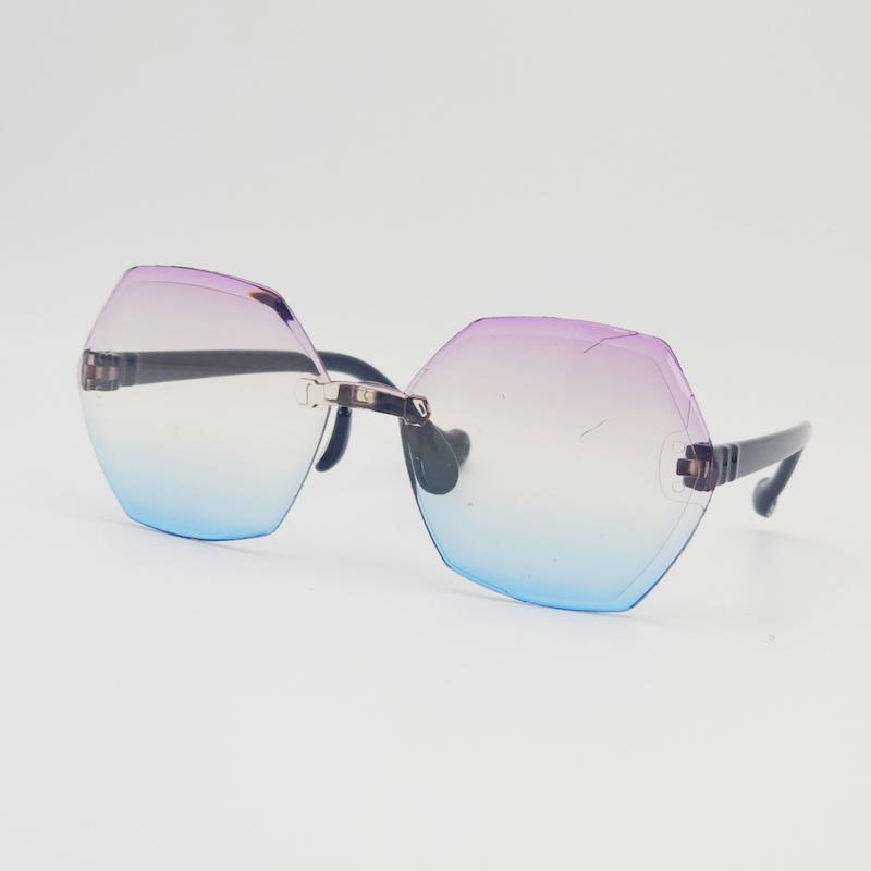 عینک آفتابی بچگانه اسپرت با شیشه‌های ضد اشعه UV کد 7358