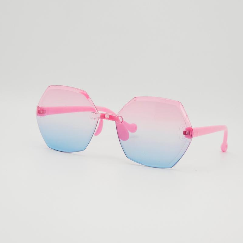 عینک آفتابی بچگانه اسپرت با شیشه‌های ضد اشعه UV کد 7360