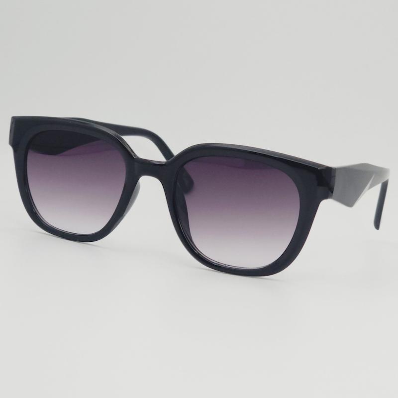 عینک آفتابی زنانه کائوچویی 2959 ضد اشعه UV400 ایتالیایی کد 7429