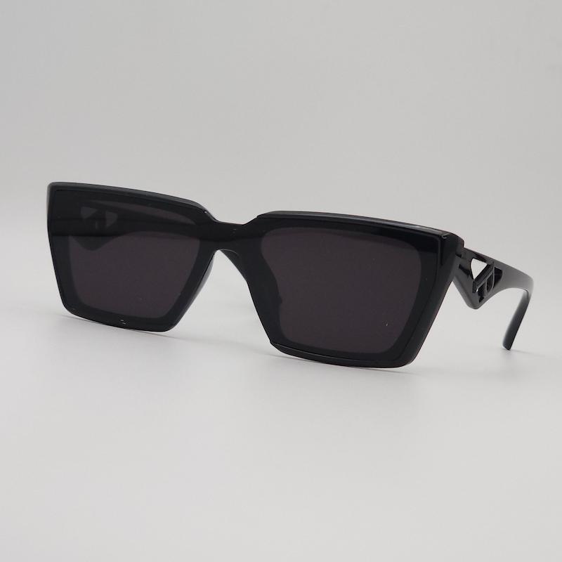 عینک آفتابی زنانه طرح لویی ویتون Louis Vuitton W90238 ضد اشعه UV400 کد 7716