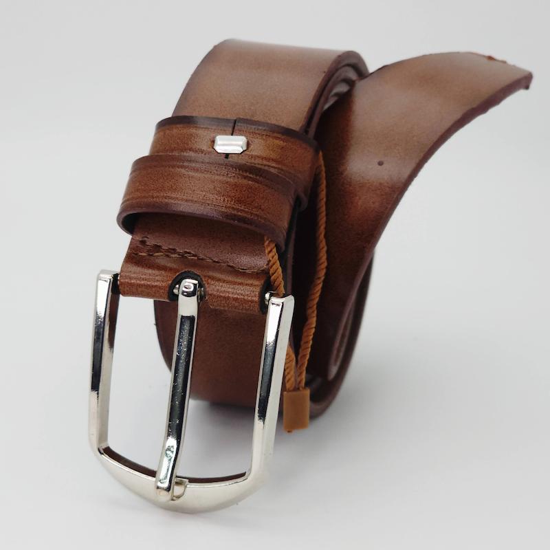 کمربند مردانه چرم مصنوعی برای شلوار پارچه‌ای و کتان با طراحی کاملا ساده کد 30372