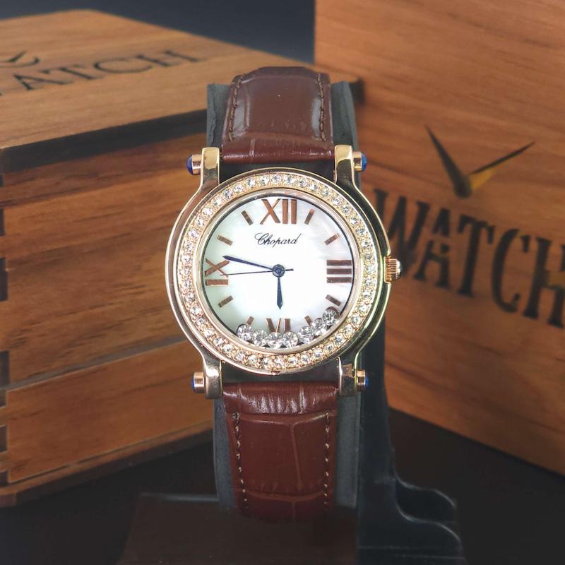 ساعت مچی زنانه چوپارد Chopard A896 با موتور کوارتز ژاپن و بند چرم کد 3815