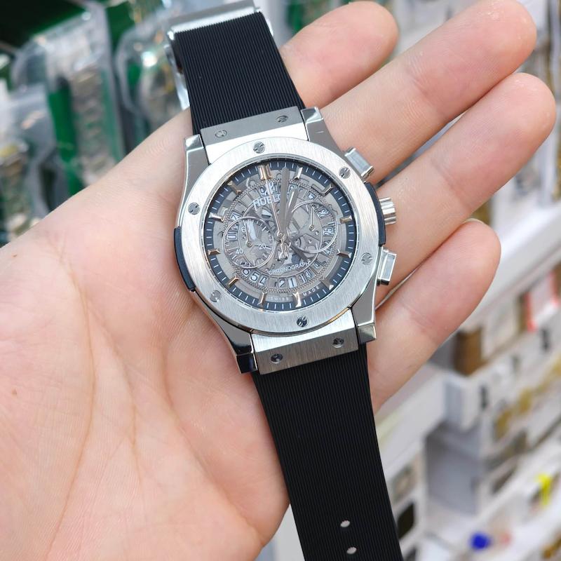 ساعت مچی مردانه هابلوت 3 موتور فعال کرنوگراف سری های کوالیتی کد 3980