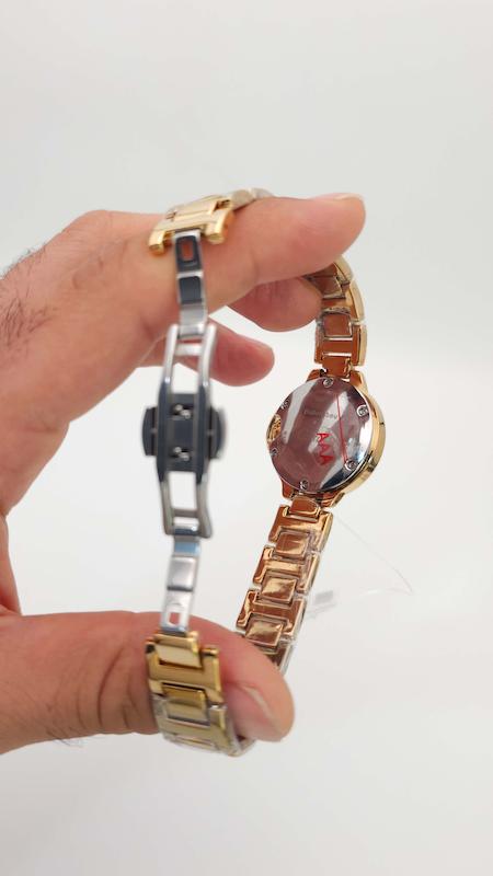 ساعت مچی زنانه کارتیر Cartier تمام استیل با قفل پروانه ای کد 10418