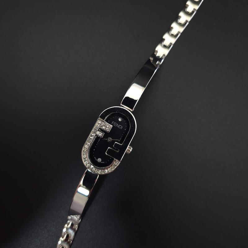 ساعت مچی زنانه فندی Fendi رنگ ثابت استیل316 با موتور کوارتز ژاپن کد 4245
