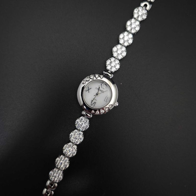 ساعت مچی زنانه چنل Chanel رنگ ثابت استیل316 با موتور کوارتز ژاپن کد 4248