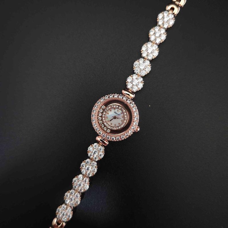 ساعت مچی زنانه چوپارد Chopard رنگ ثابت استیل316 با موتور کوارتز ژاپن کد 4250