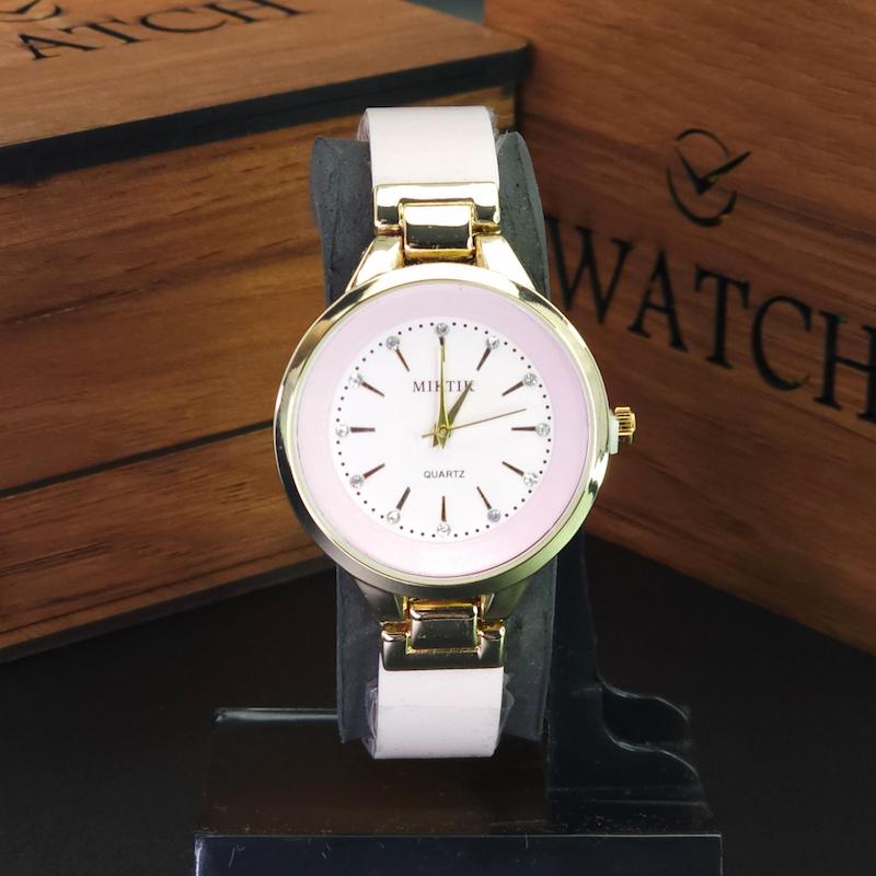 ساعت مچی زنانه میکتیک Miktik طراحی مینیمال مناسب تیپ های کژوال رنگ صورتی کم رنگ کد 4297