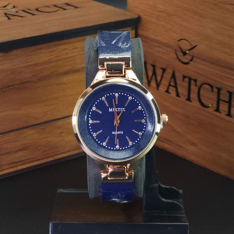 ساعت مچی زنانه میکتیک Miktik طراحی مینیمال مناسب تیپ های کژوال کد 4305