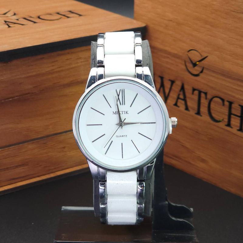 ساعت مچی زنانه میکتیک Miktik طراحی مینیمال مناسب تیپ های کژوال کد 4308