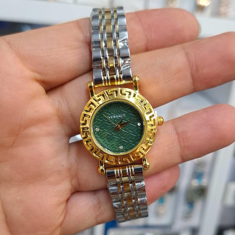 ساعت مچی زنانه ورساچه Versace موتور کوارتز باکیفیت و طراحی زیبا کد 4525