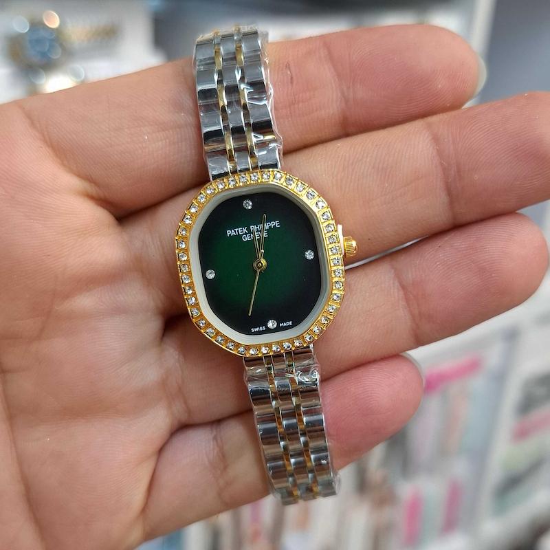 ساعت مچی زنانه پتک فیلیپ Patek Philippe موتور کوارتز باکیفیت و طراحی زیبا کد 4531