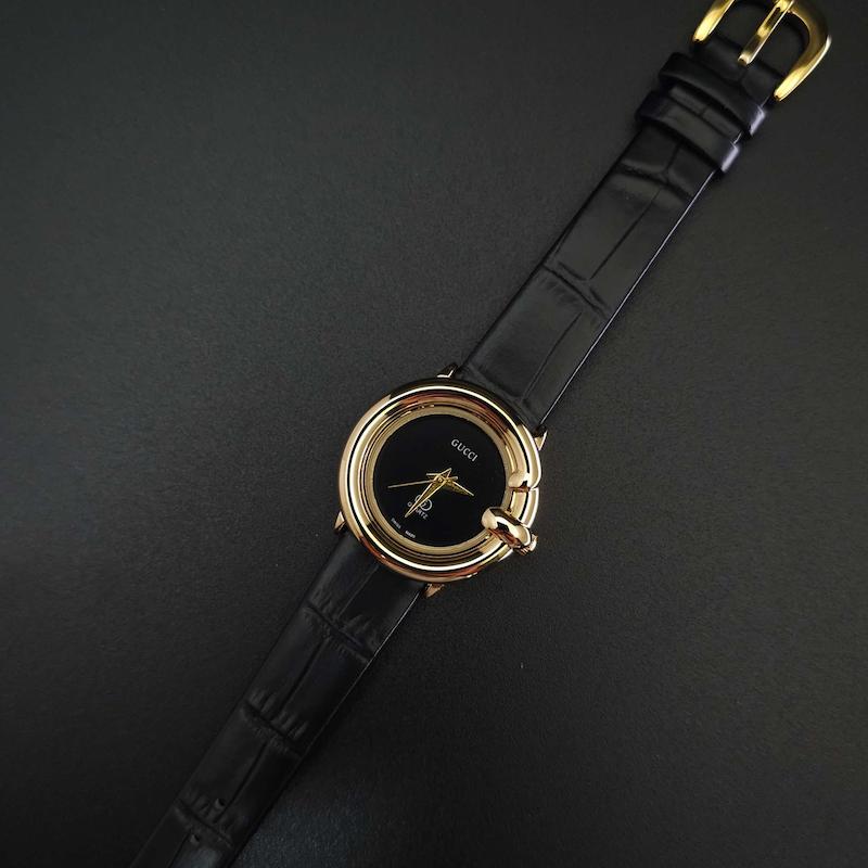 ساعت مچی زنانه گوچی Gucci با موتور کوارتز ژاپن و بند چرم کد 4719