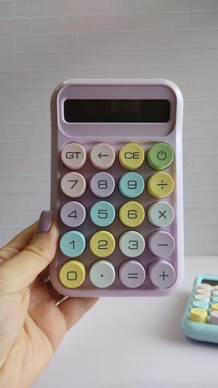 ماشین حساب دکمه برجسته