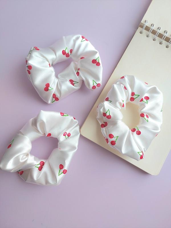 اسکرانچی ساتن 