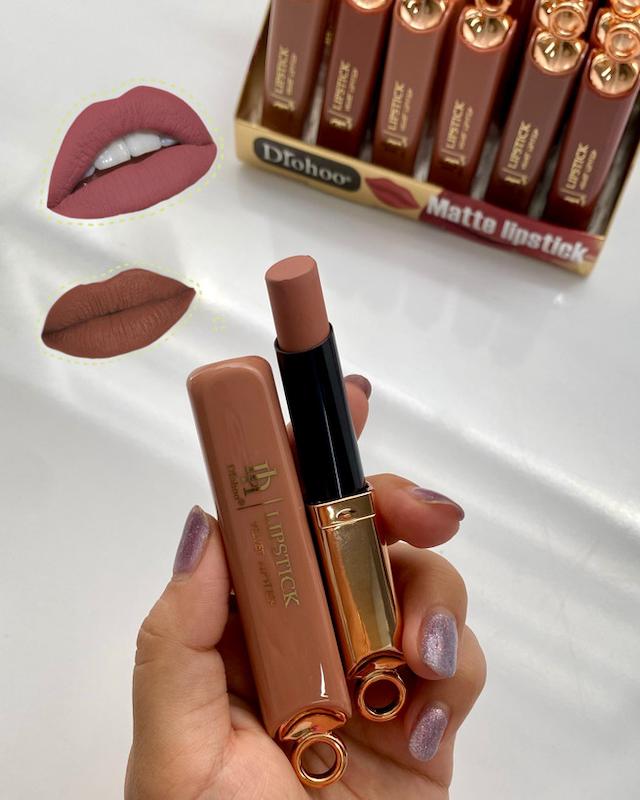 رژلب جامد طرح Dior برند Drohoo