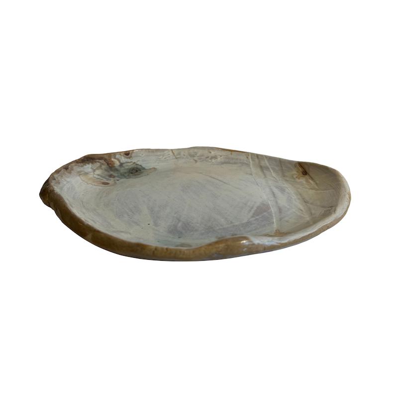 بشقاب آبی آرام