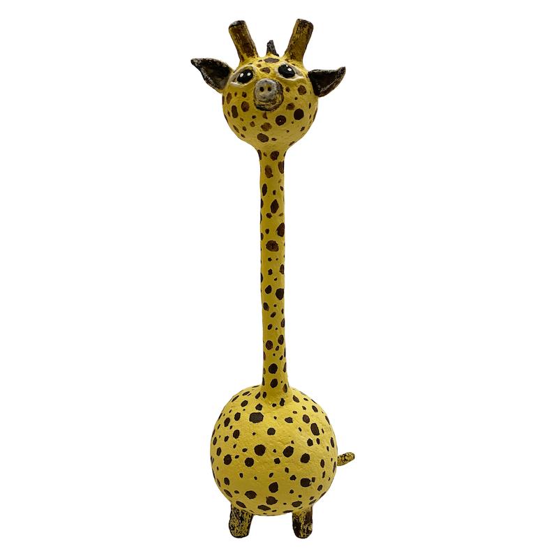 مجسمه زرافه بزرگ