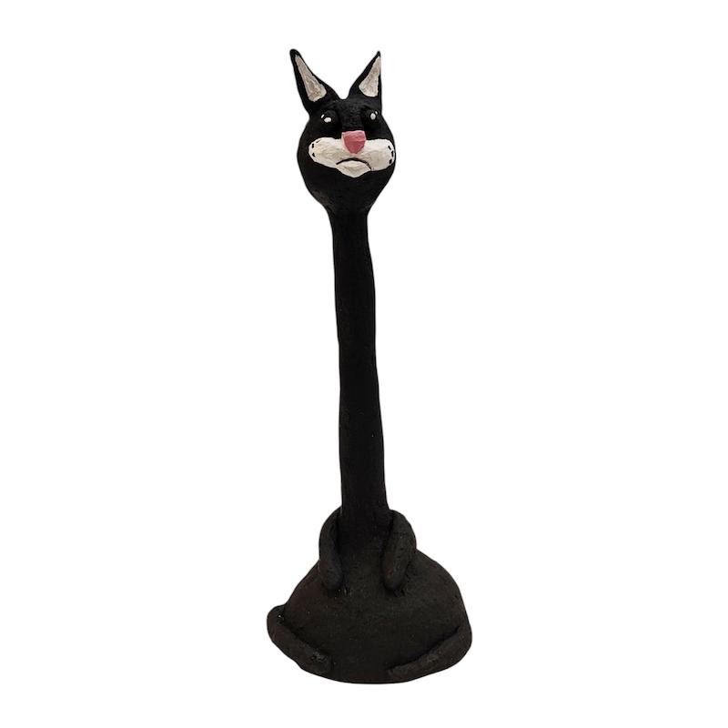 مجسمه گربه سیاه