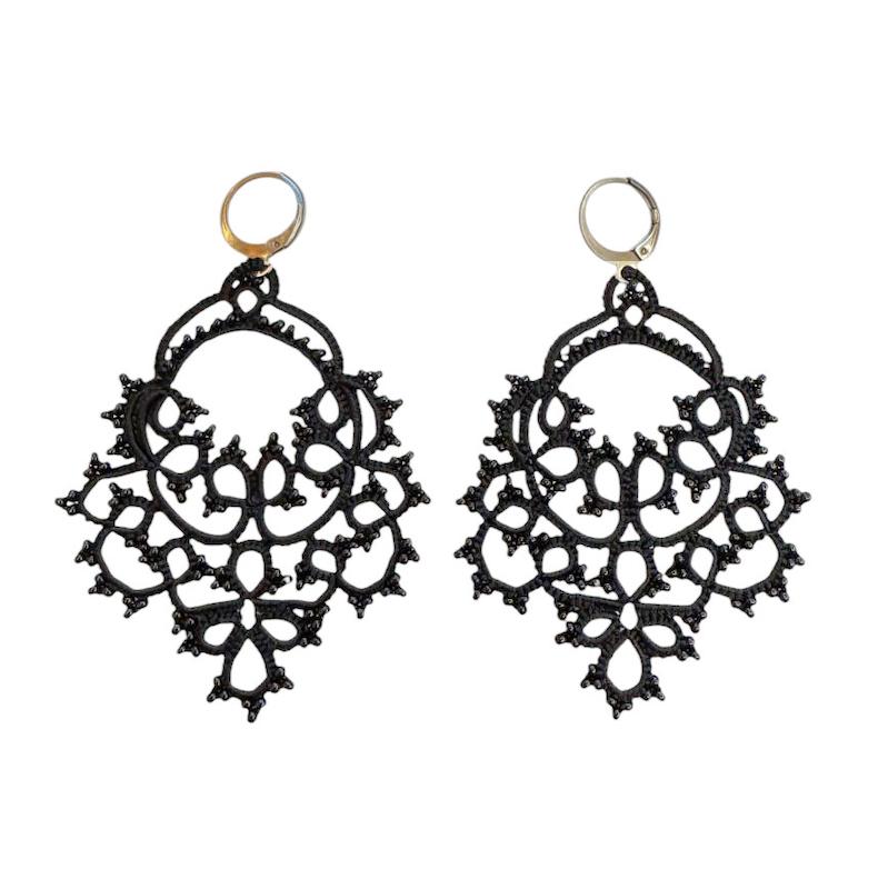 گوشواره گیپوربافی