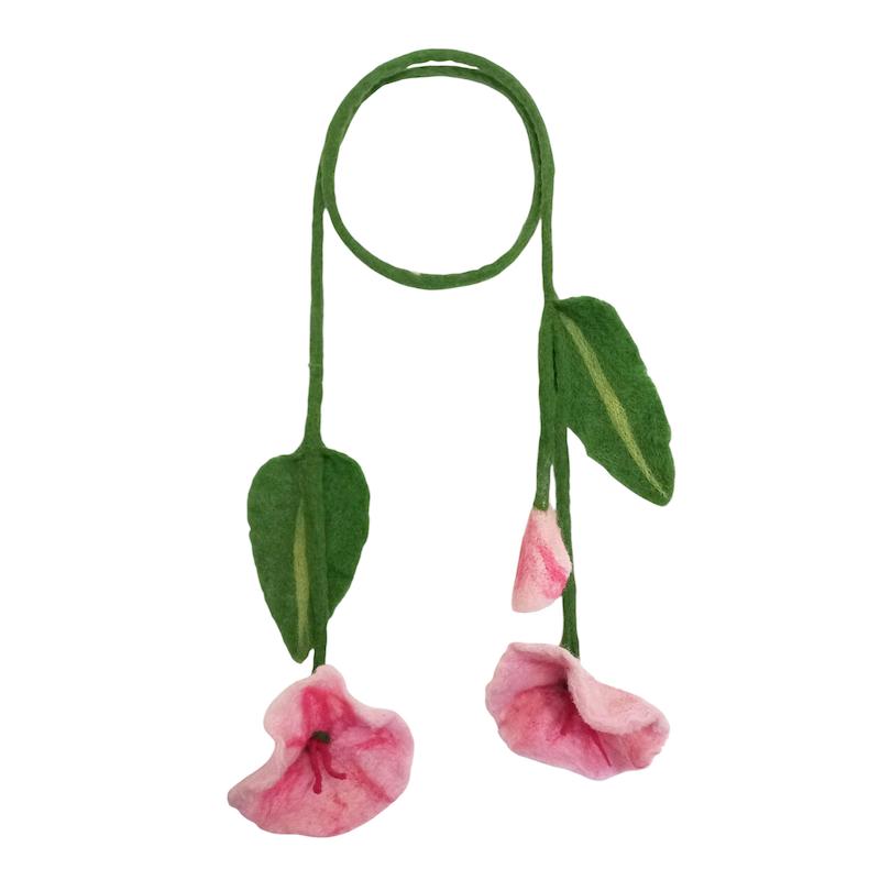 گردنبند نمدی