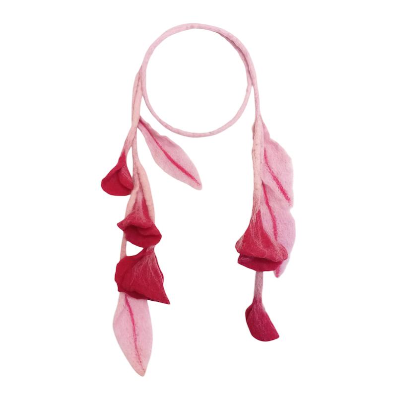 گردنبند نمدی