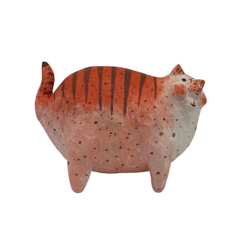 مجسمه خانم گربه