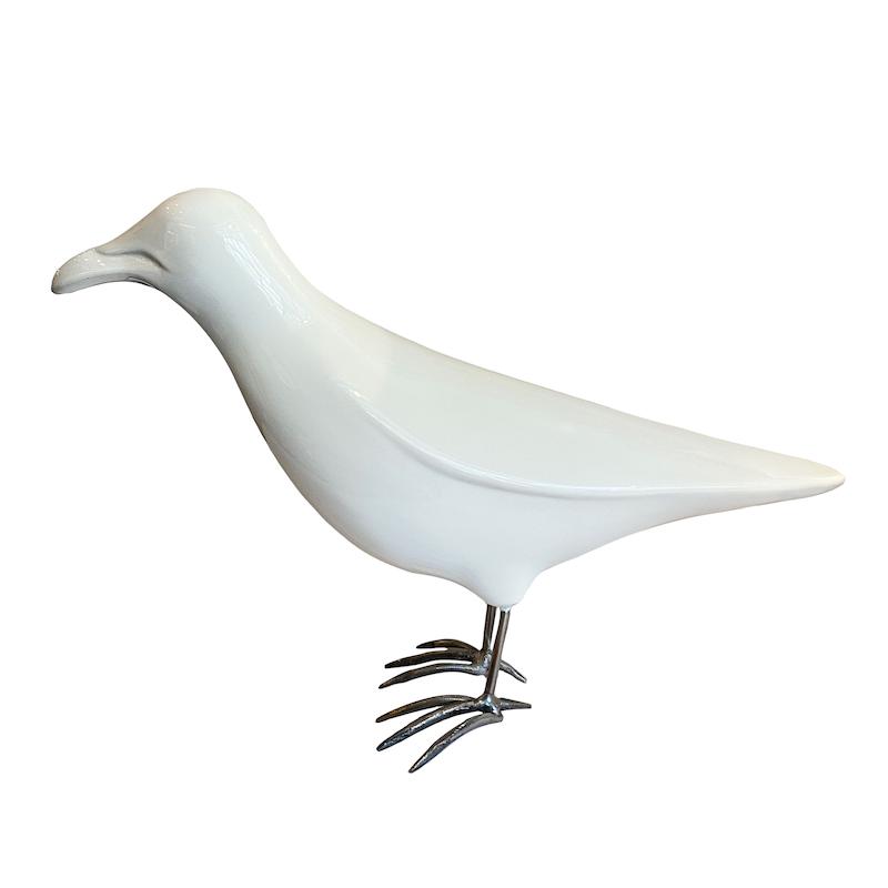 مجسمه کلاغ