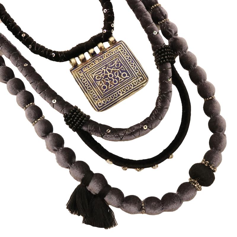 گردنبند سنتی